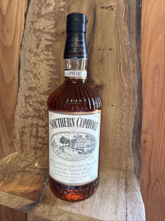 1980s Bottle of Southern Comfort 70 cl 43% ABV old matured aged collectable