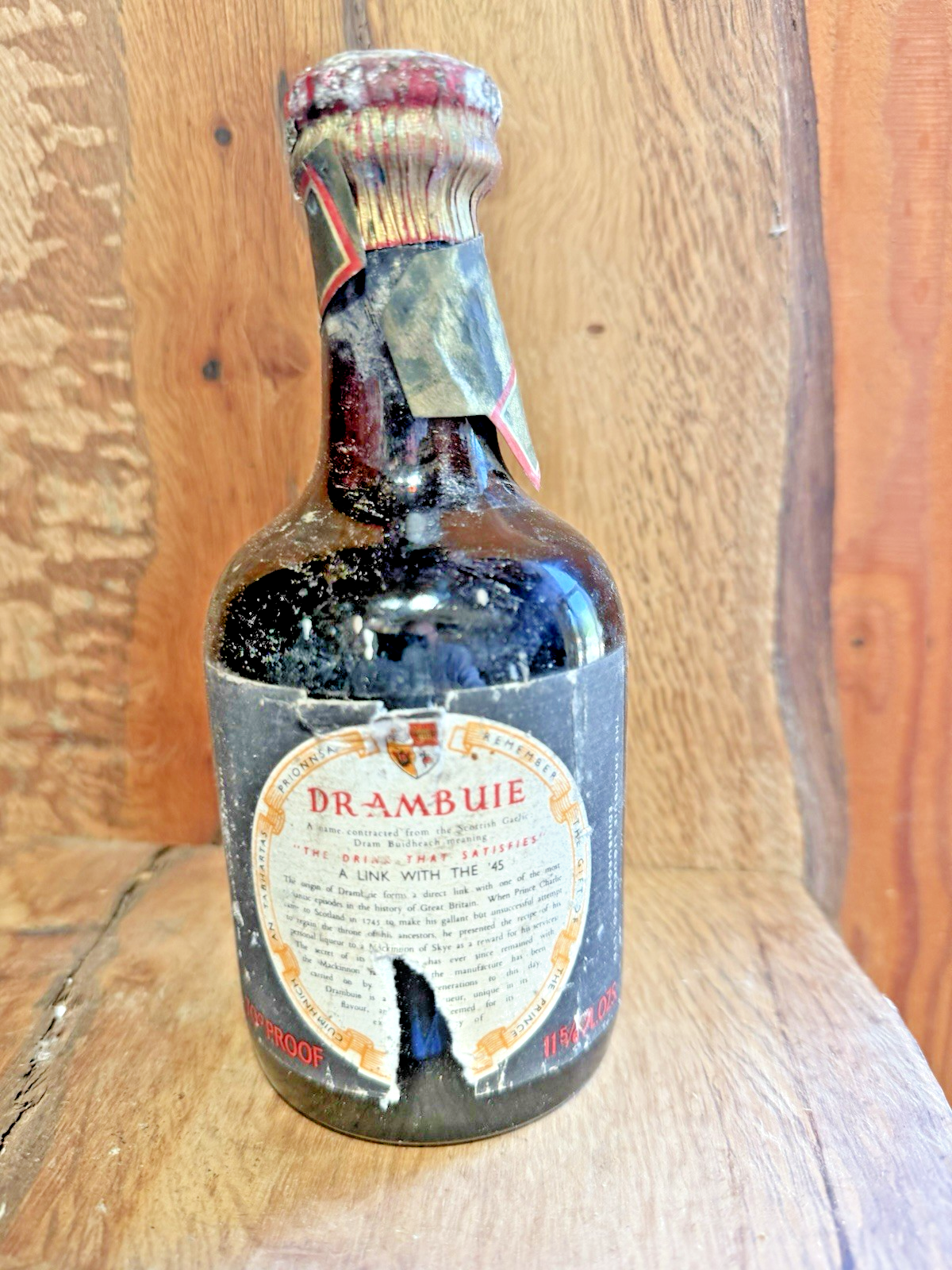 1970s Bottle Of Drambuie 11 5/6 FL OZ  70% Proof Vintage matured