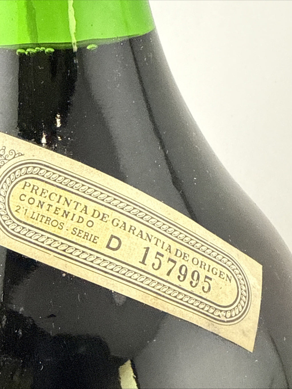 Vintage Viña Campo Seco Jumilla Spanish Wine 2.1L Large Bottle Early 1980s