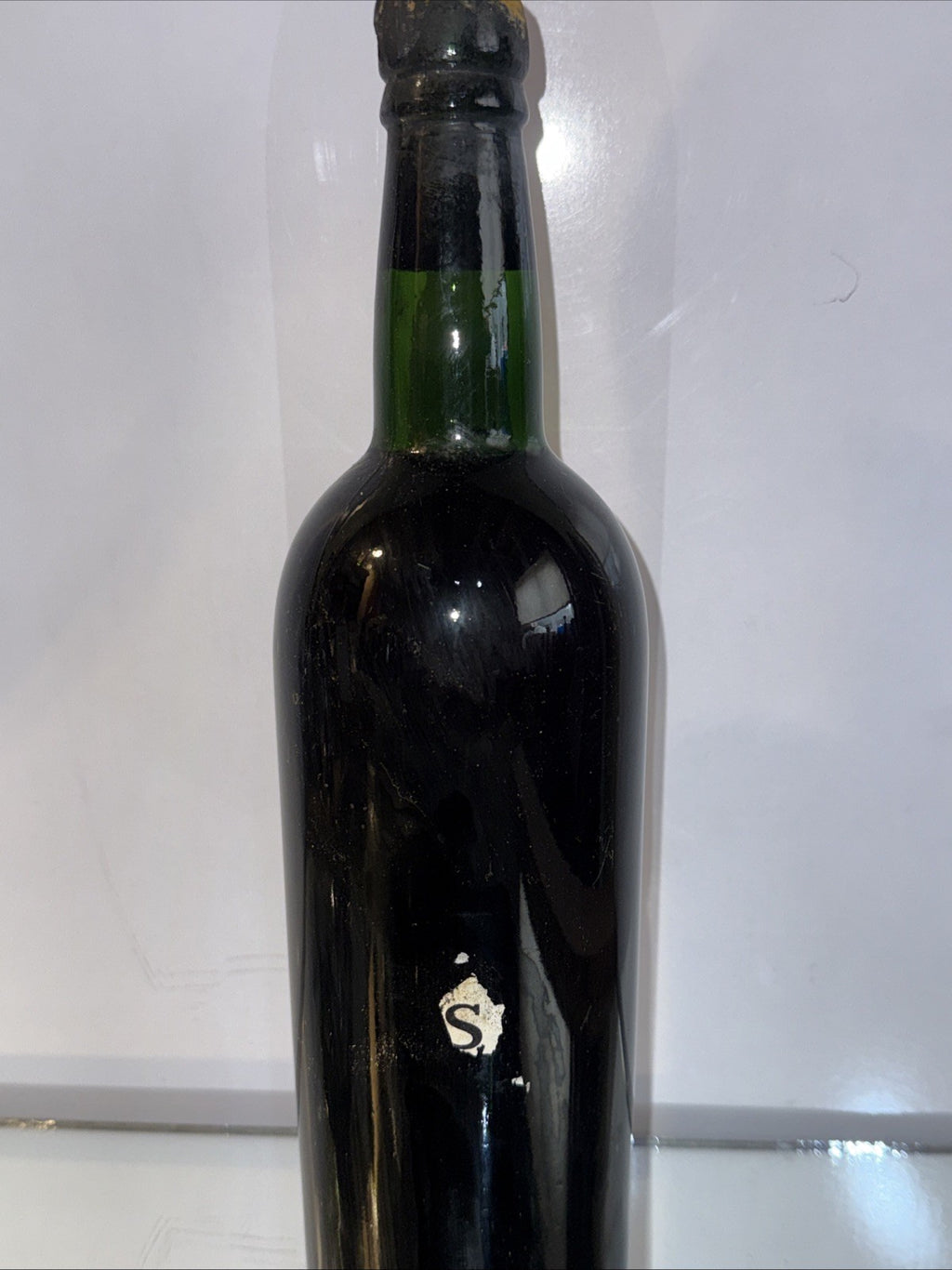 Warre's 1968 ( Pos 1966??) Vintage Port Priced  As A  1968 No Label