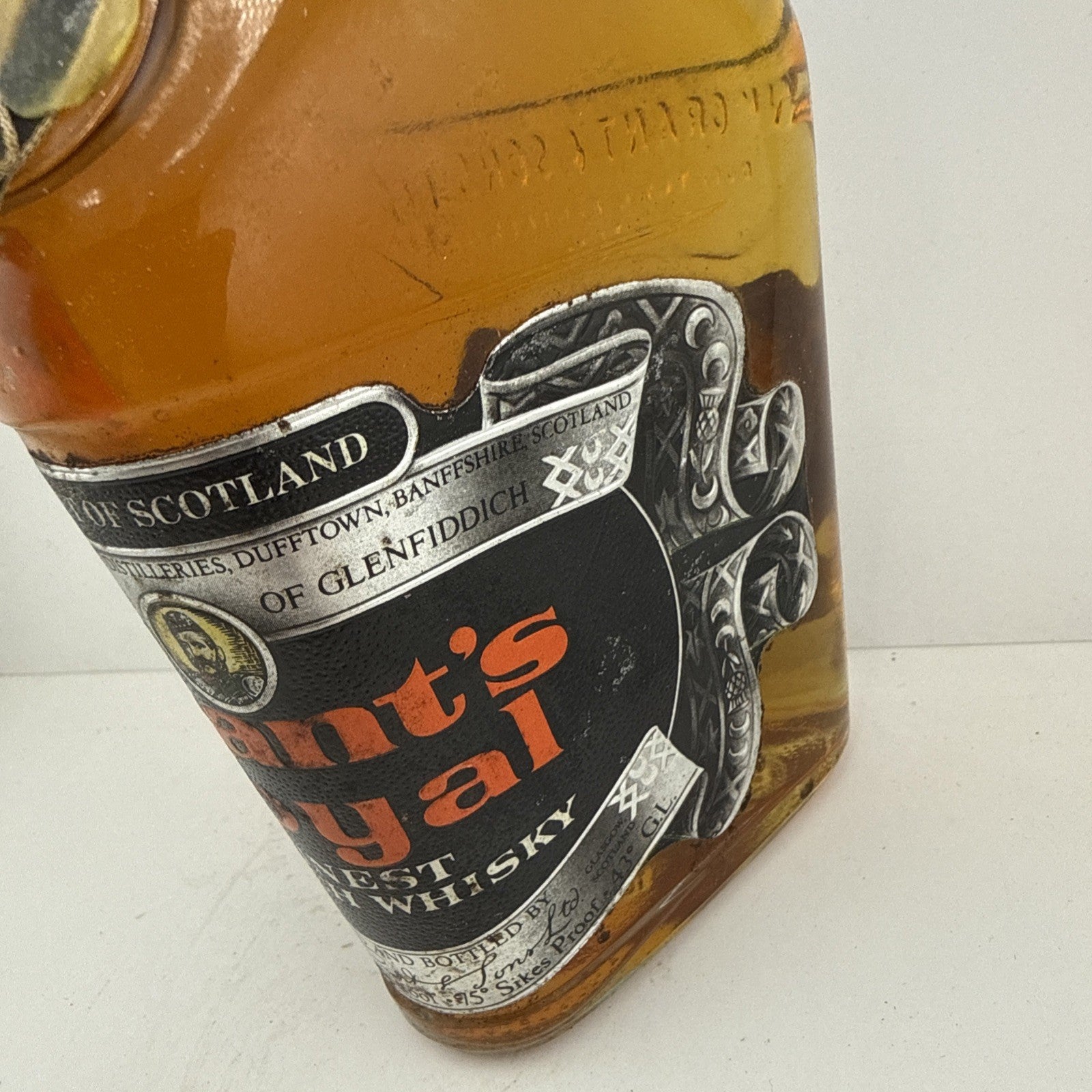 Grant’s Royal 12 Year Old Scotch Whisky 70 Proof Foil Open But Intact  c.1960s