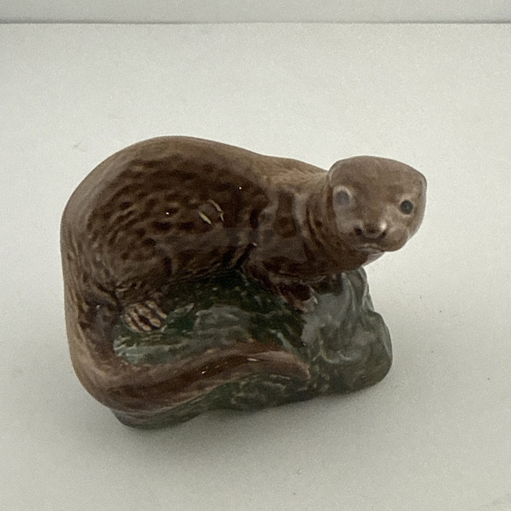 Beneagles Beswick Otter Whisky Miniature Empty 1981 Peter Thomson Scotland