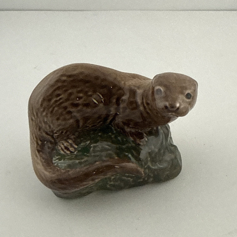 Beneagles Beswick Otter Whisky Miniature Empty 1981 Peter Thomson Scotland