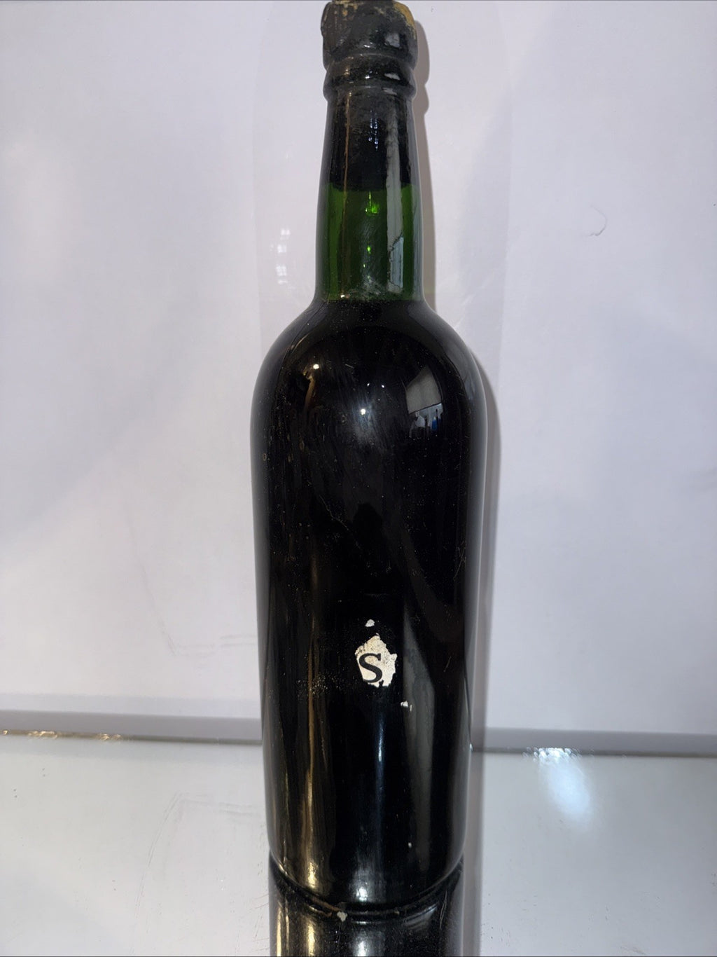 Warre's 1968 ( Pos 1966??) Vintage Port Priced  As A  1968 No Label
