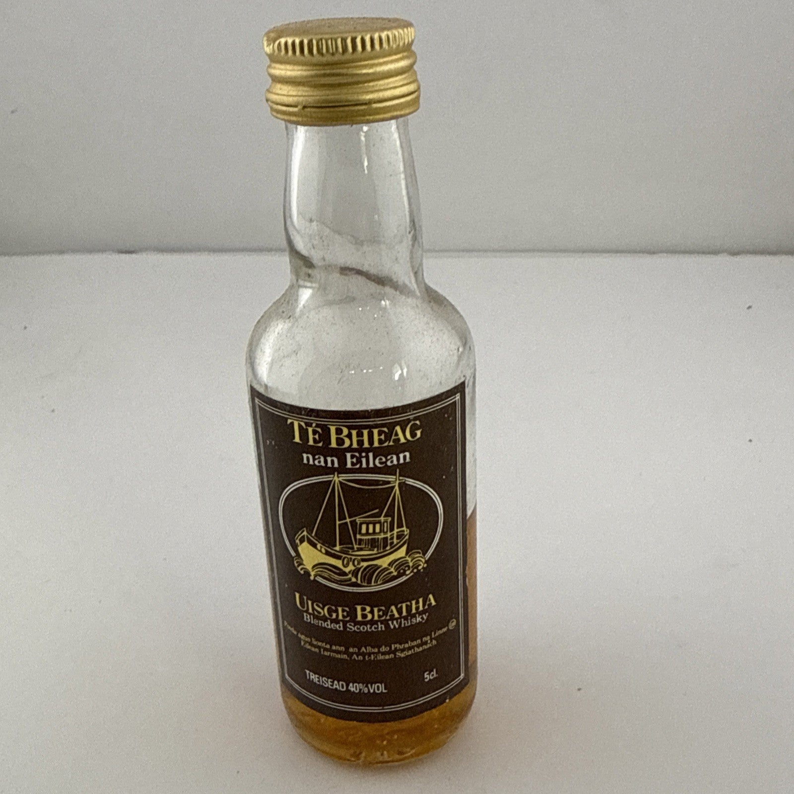 Vintage Te Bheag Nan Eilean Scotch Whisky Miniature 5cl 1980s Skye Low Fill