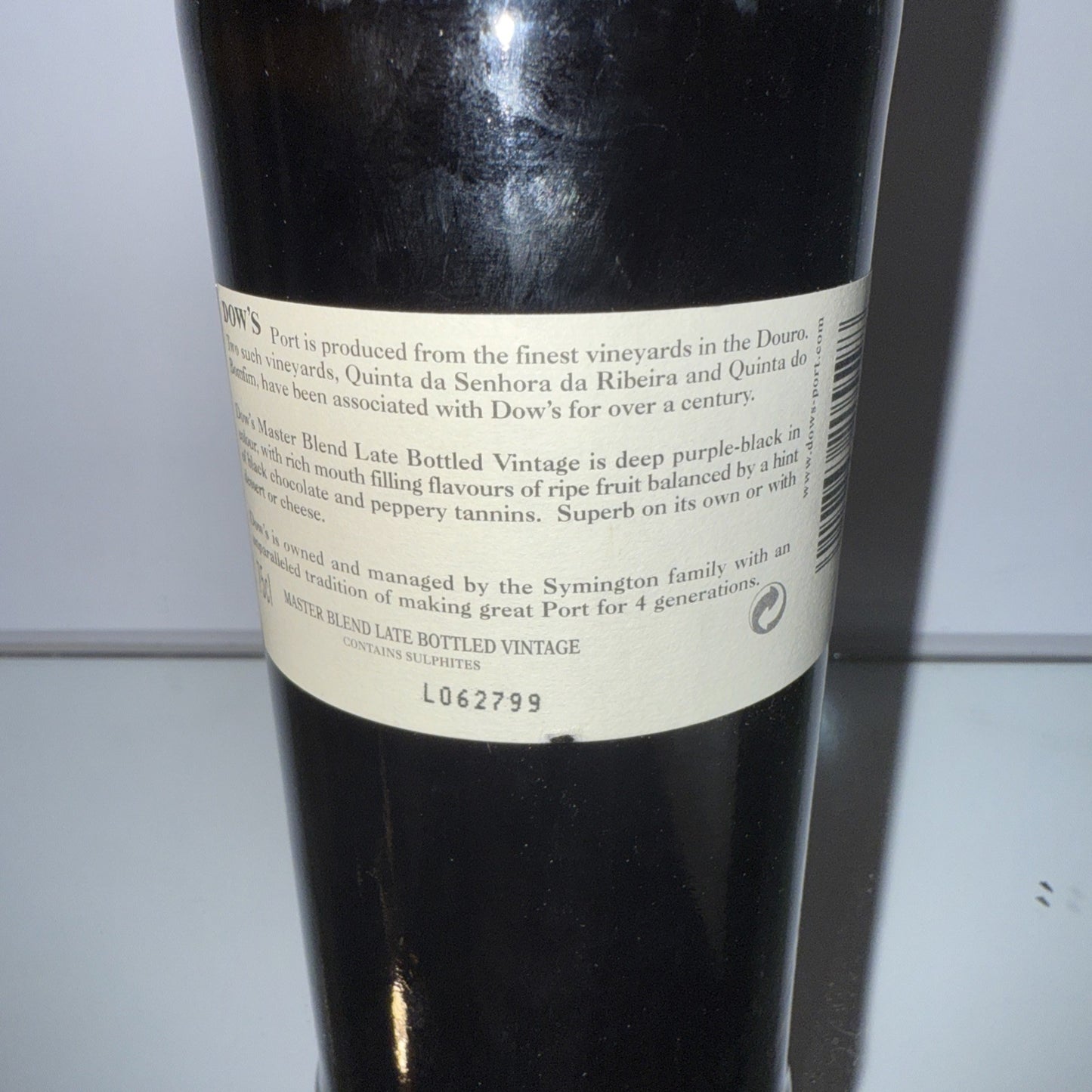Dow's Master Blend 2000 LBV port