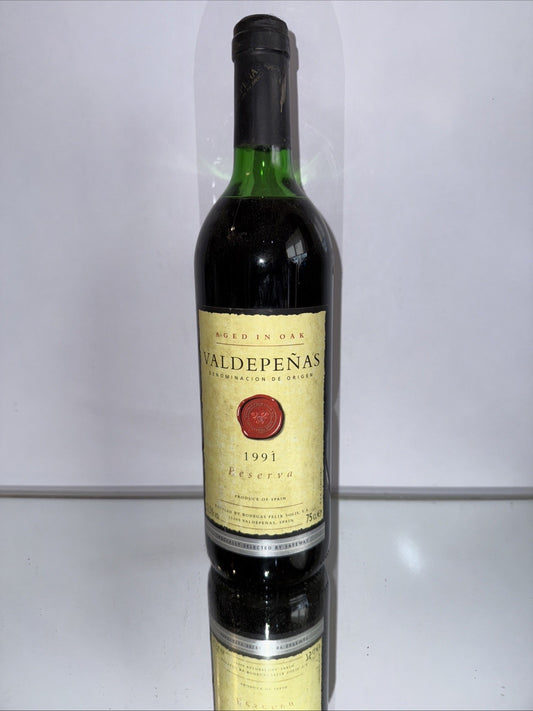Félix Solís Valdepeñas Reserva 1991 Red