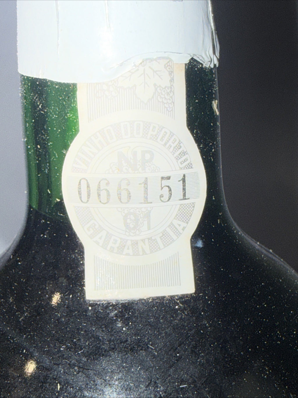 Porto Sailor 1947 – Colheita Port Bottles 1994 Perfect Condition..