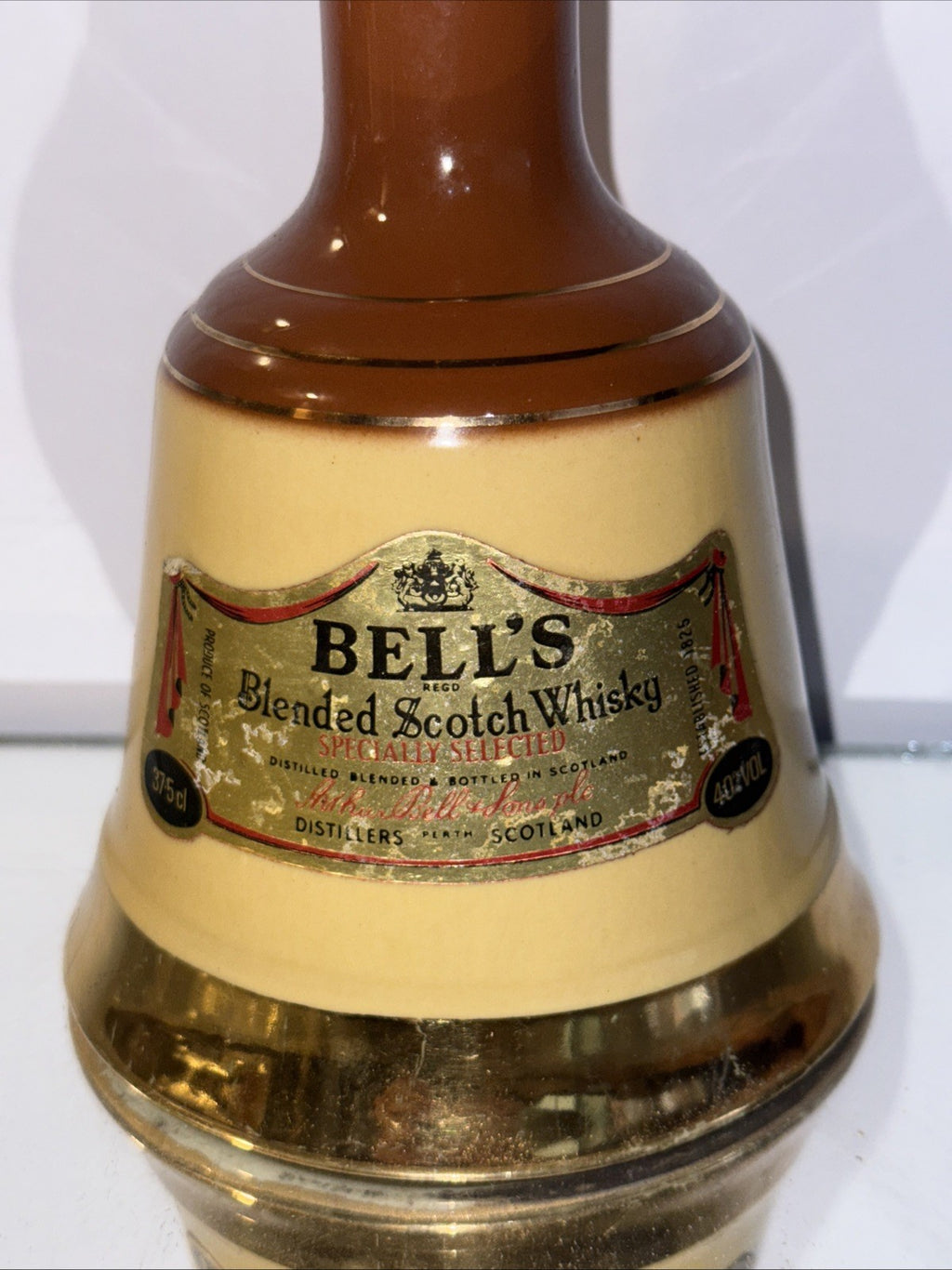 Bells Old Scotch Whisky Mini Decanter  40%abv 37.5 Cl 1980s