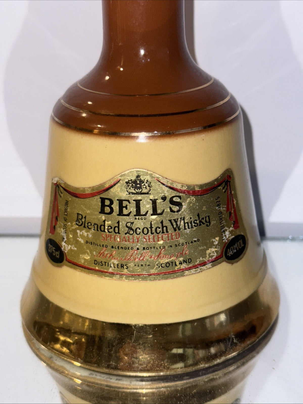 Bells Old Scotch Whisky Mini Decanter  40%abv 37.5 Cl 1980s