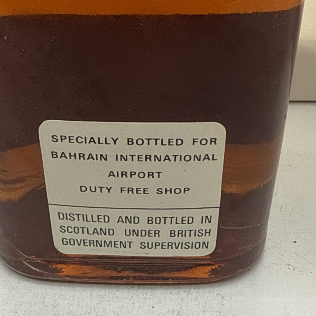 Johnnie Walker Black Label 12yo — 1L — Bahrain Duty Free — 1980s Vintage