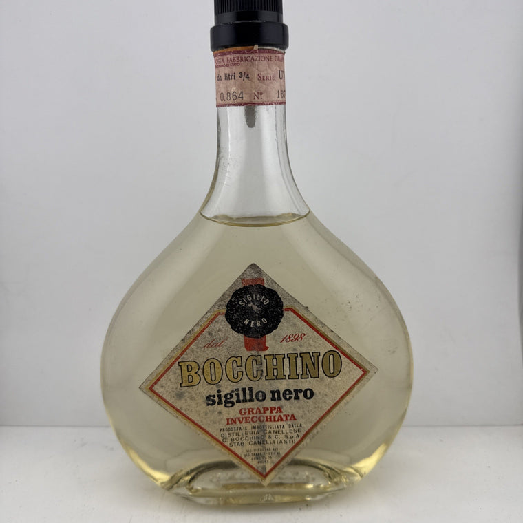 Bocchino Sigillo Nero Grappa 3/4 Litre 1970s Italy Vintage