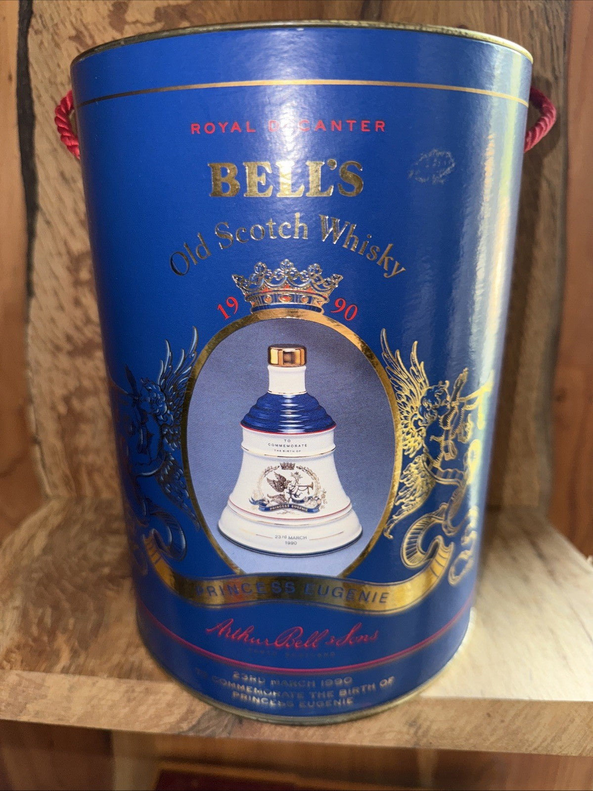 Bells Whisky Decanter Royal Princess Eugenie edition 1990 full boxed mint condit
