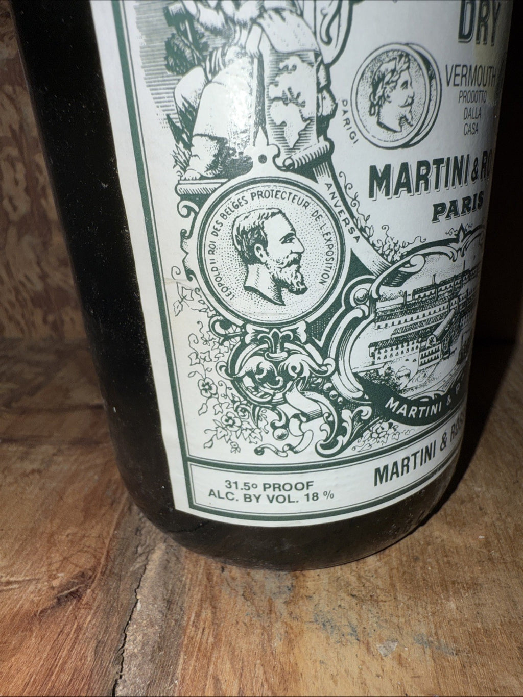 Martini Extra Dry Vermouth 35.2 Fl Oz (1L) 31.5 proof 1970