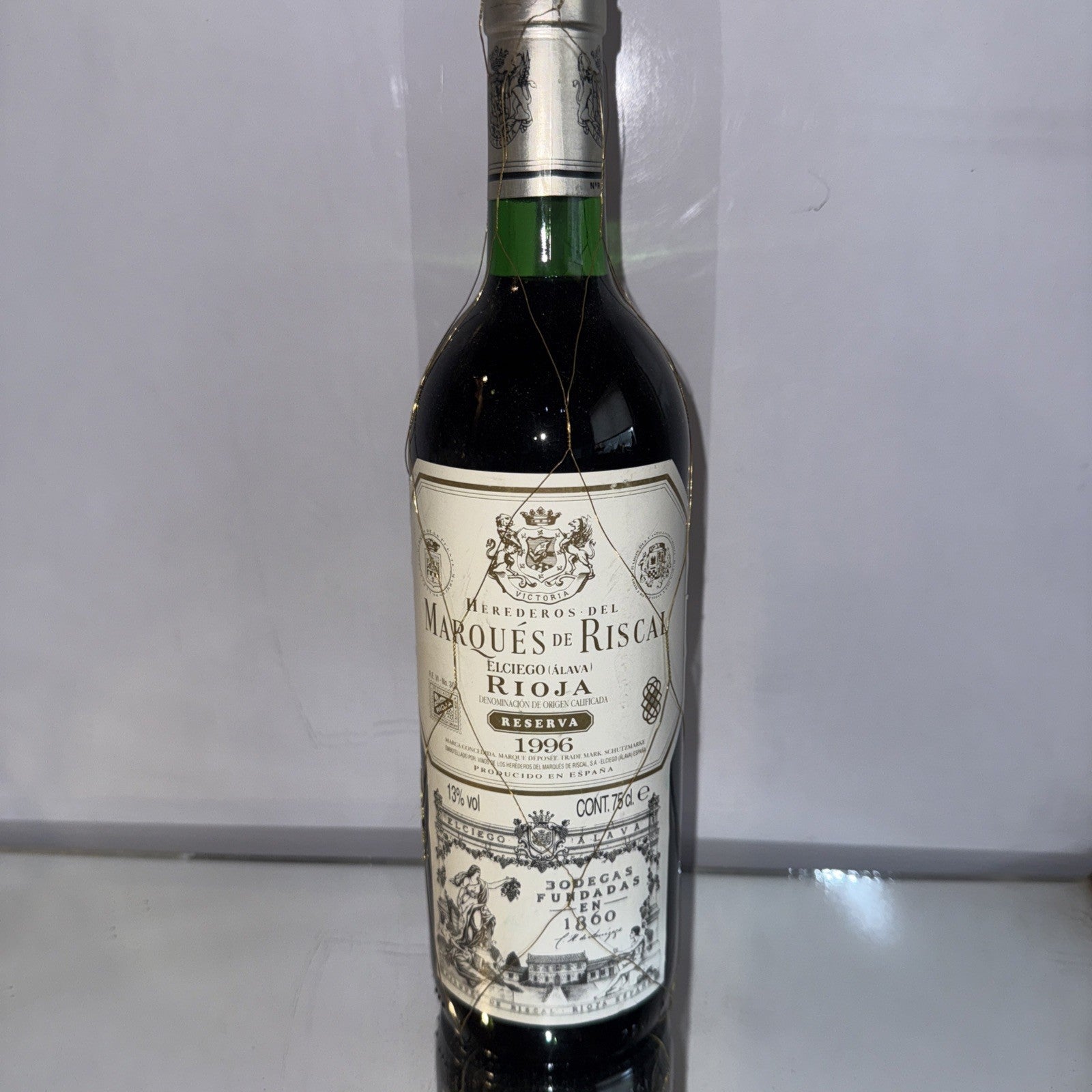 bottle of Marqués de Riscal Rioja Reserva 1996