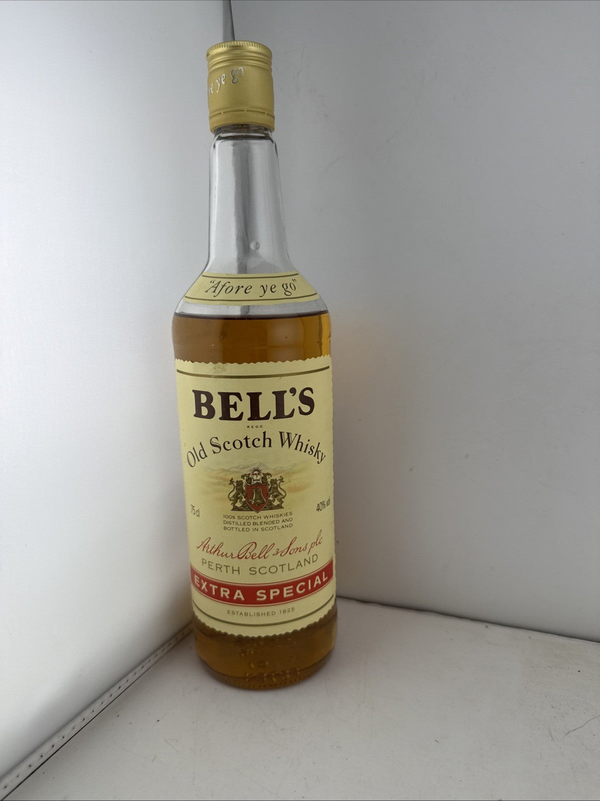 Bell’s Extra Special Old Scotch Whisky 1980s 75cl 40% Sealed But Low Level Hence