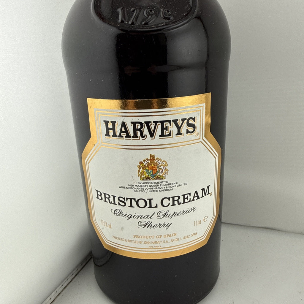Harveys Bristol cream 1980s 1L 17.5%abv