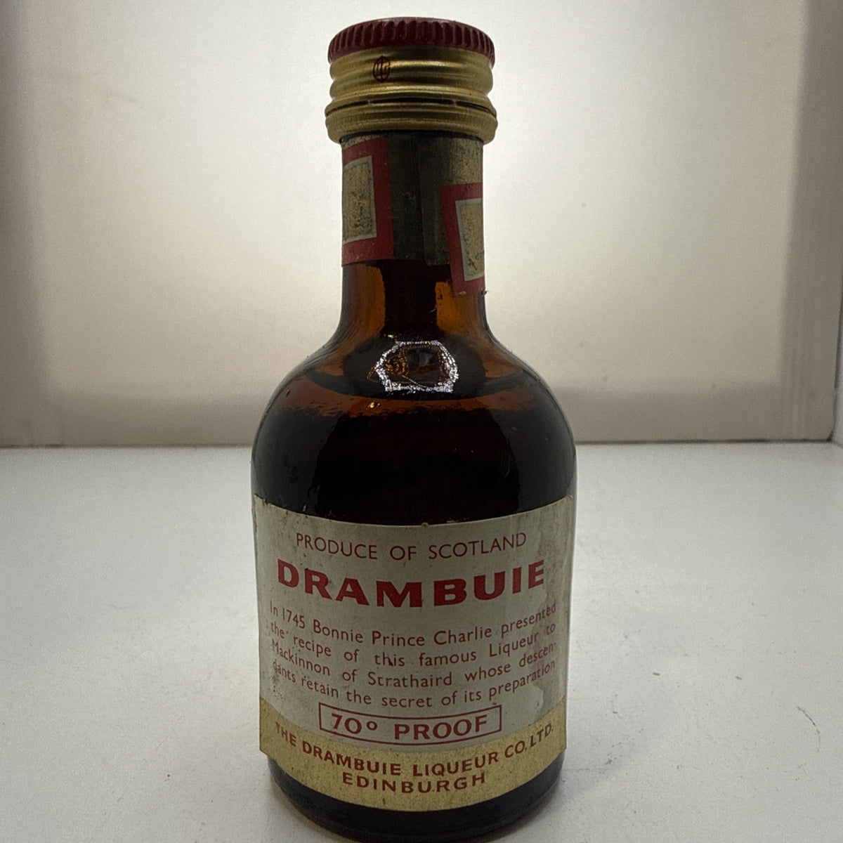 Vintage Drambuie — 5cl Liqueur Miniature — 70 Proof Edinburgh