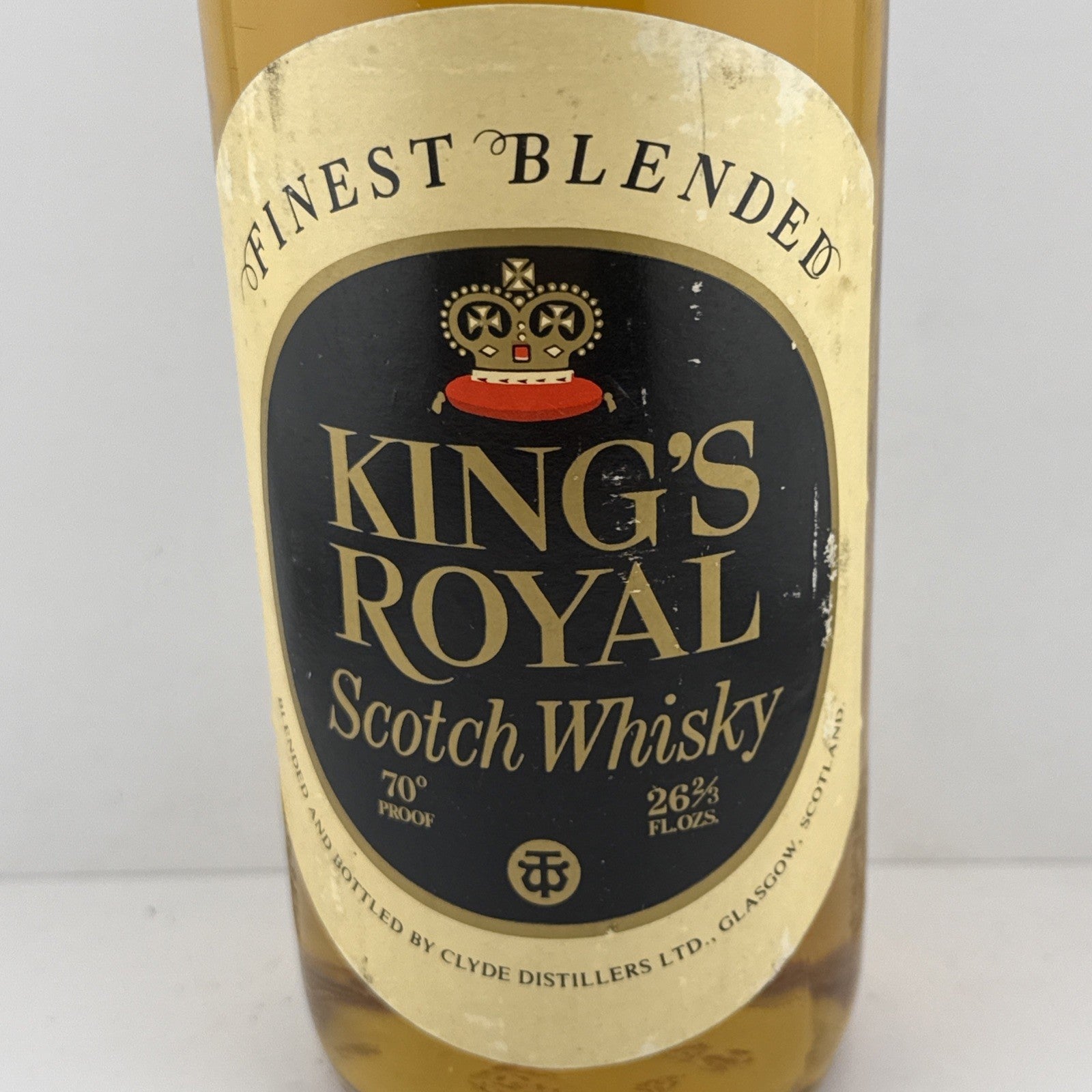 King's Royal Scotch (26 2/3 fl.oz); label style dates to the late 1960s.