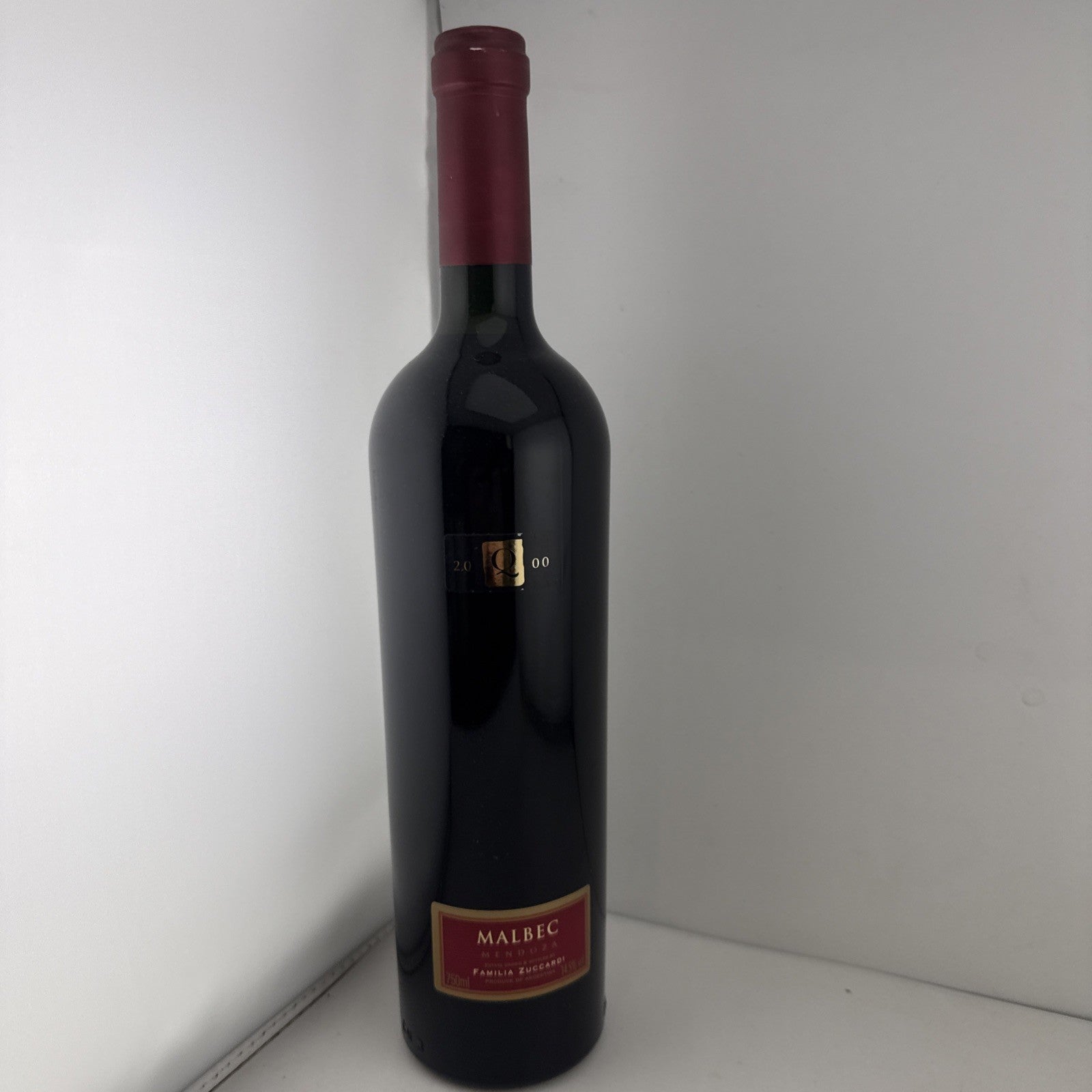 2000 Familia Zuccardi Malbec Mendoza Argentina 750ml