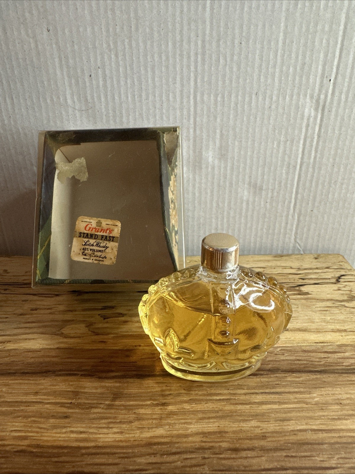 Grant's "Stand Fast" Blended Scotch Whisky Miniature