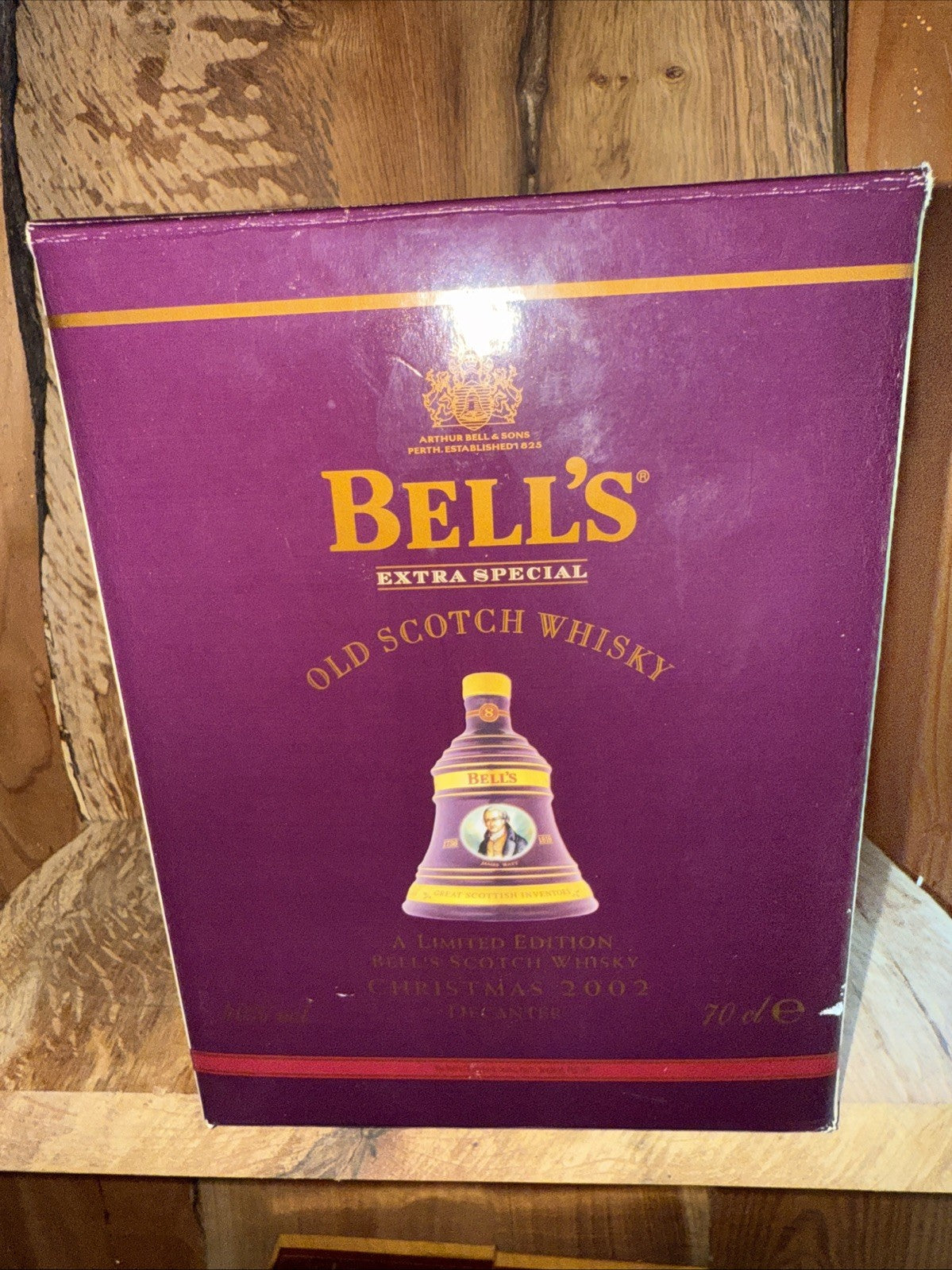 Bells Whisky Christmas 2002 full boxed mint condition