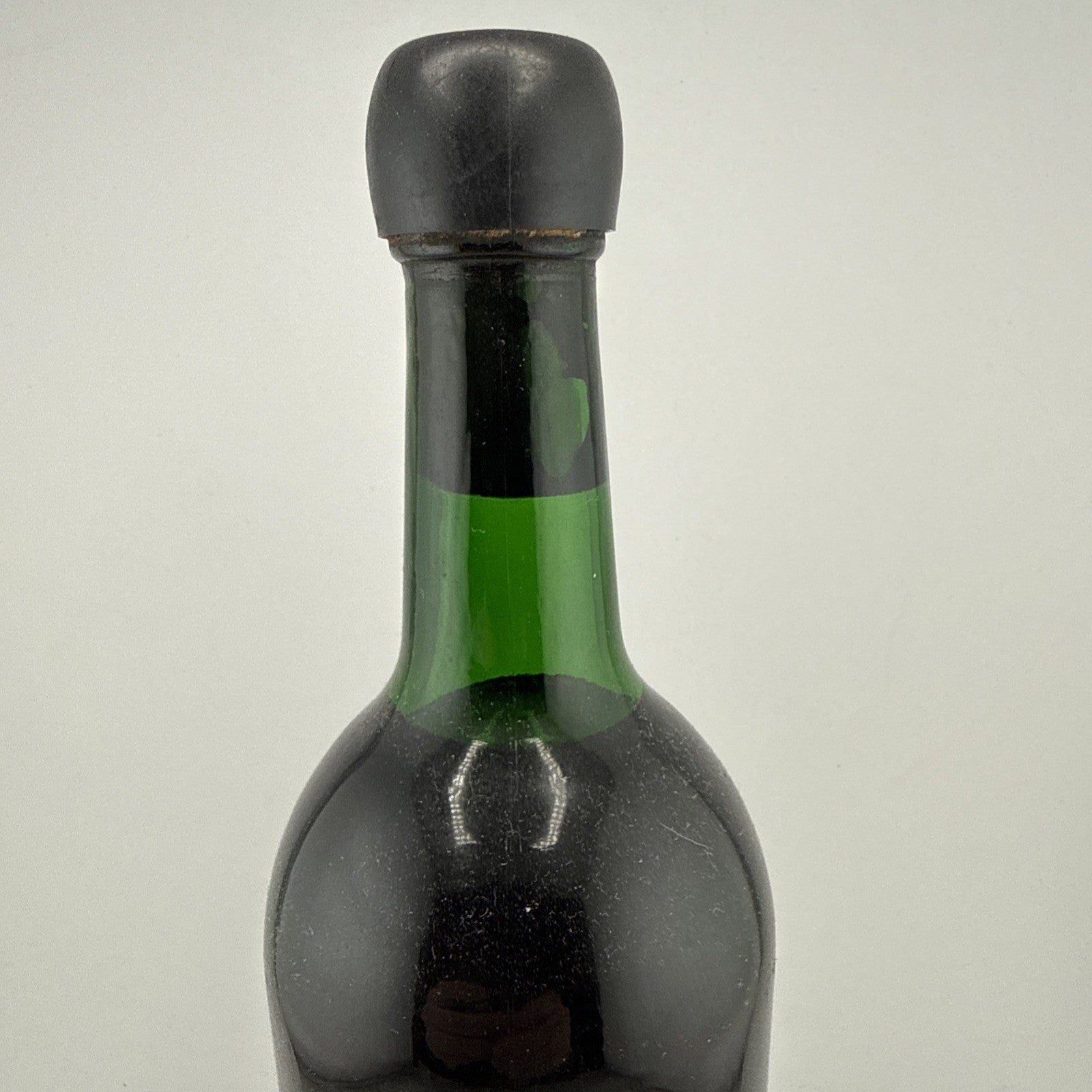 1963 Taylor Vintage Port Wax Top Wooden Stopper No Label