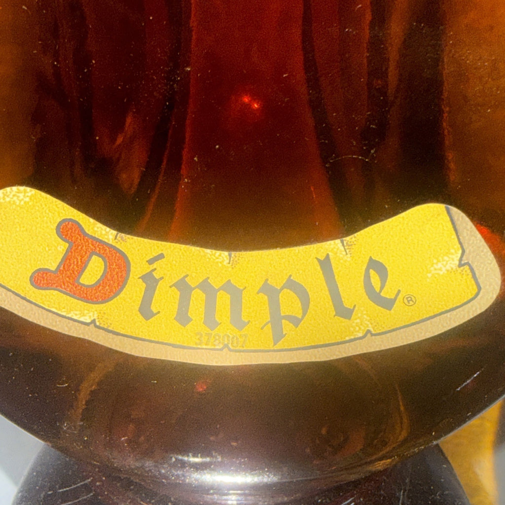 Dimple De Luxe Blended Scotch Whisky No Marking For Volume But 26 2/3 Floz Likel