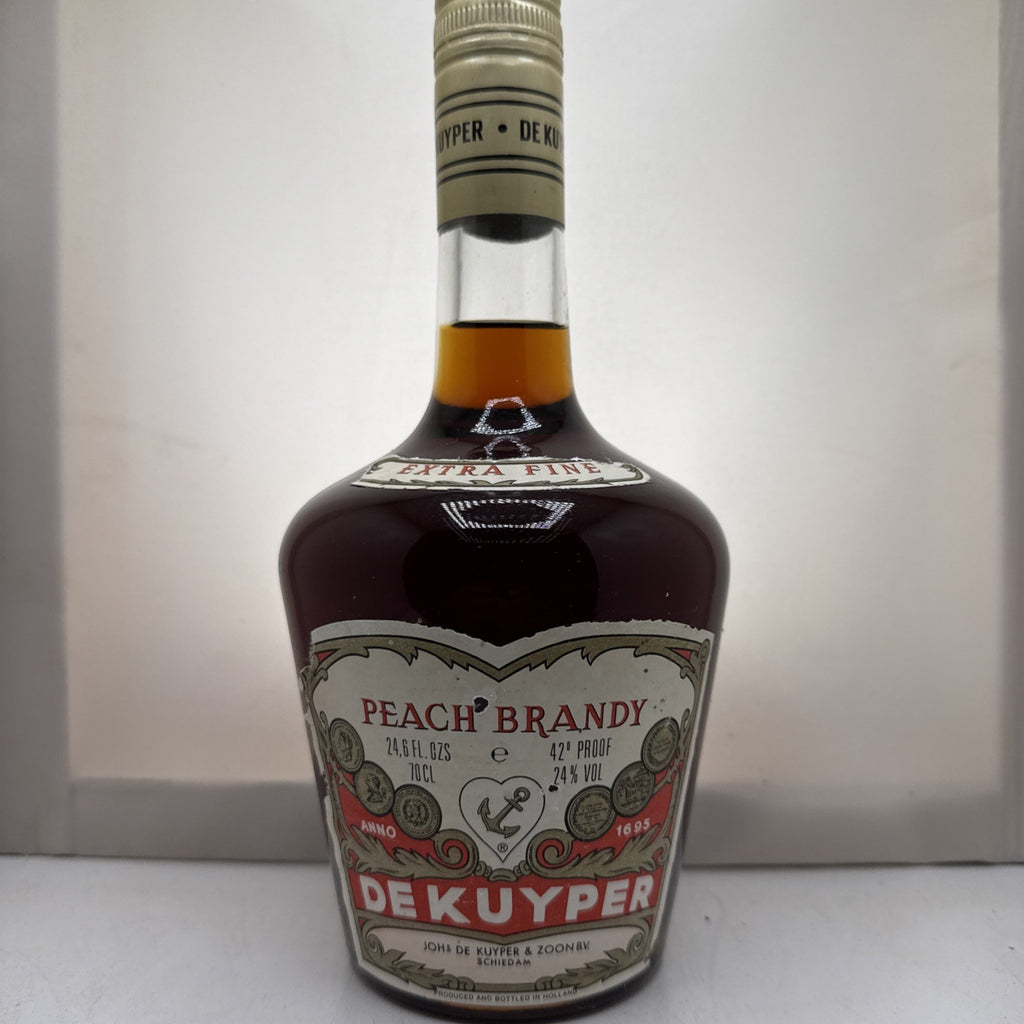De Kuyper Peach Brandy. Schiedam Holland. 70cl 24%. Classic vintage liqueur