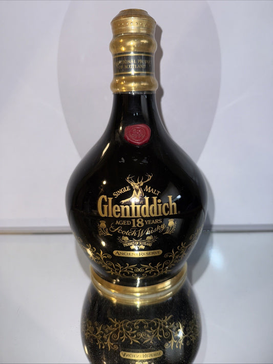 Glenfiddich 18 Year Old Single Malt Scotch Whisky, blue decanter bottling