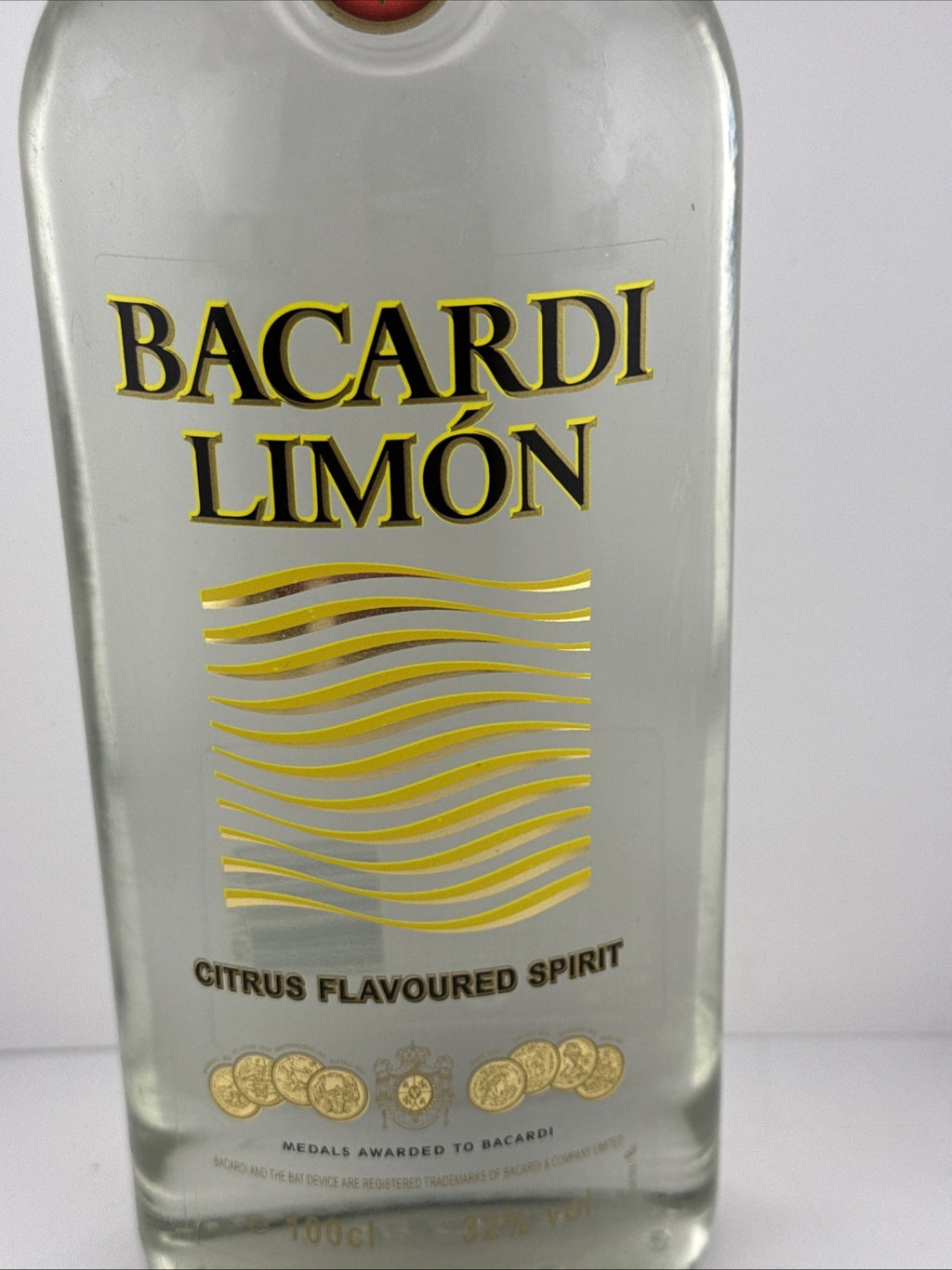 Bacardi Limon  1L 32%abv