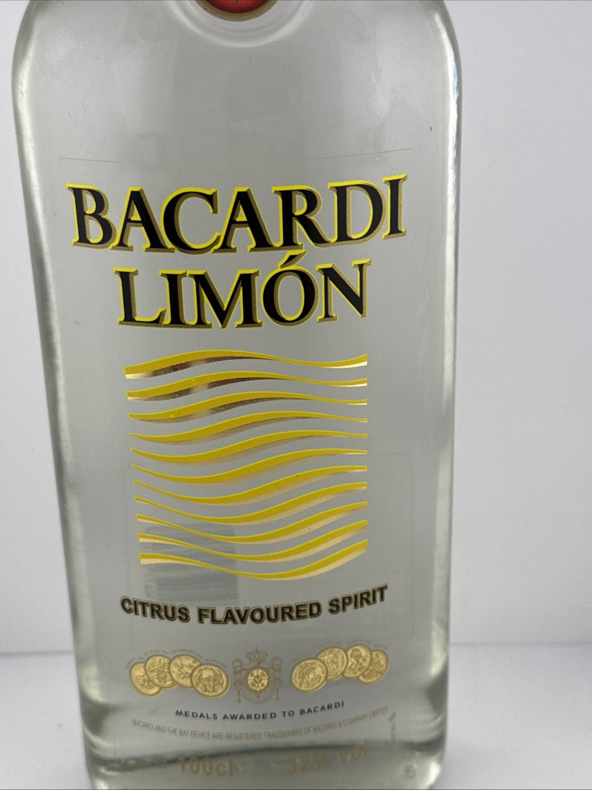 Bacardi Limon  1L 32%abv