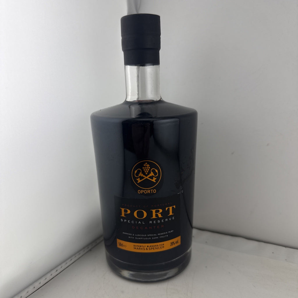 M&S Special Reserve Ruby Port Decanter 50cl 20%.