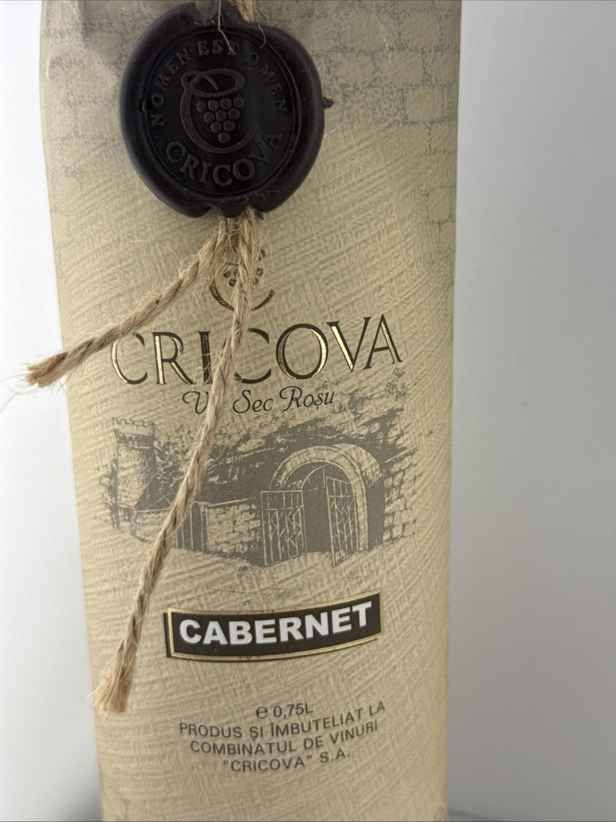 Cricova Cabernet Sec Roșu Moldova Red Wine 75cl 13% ABV