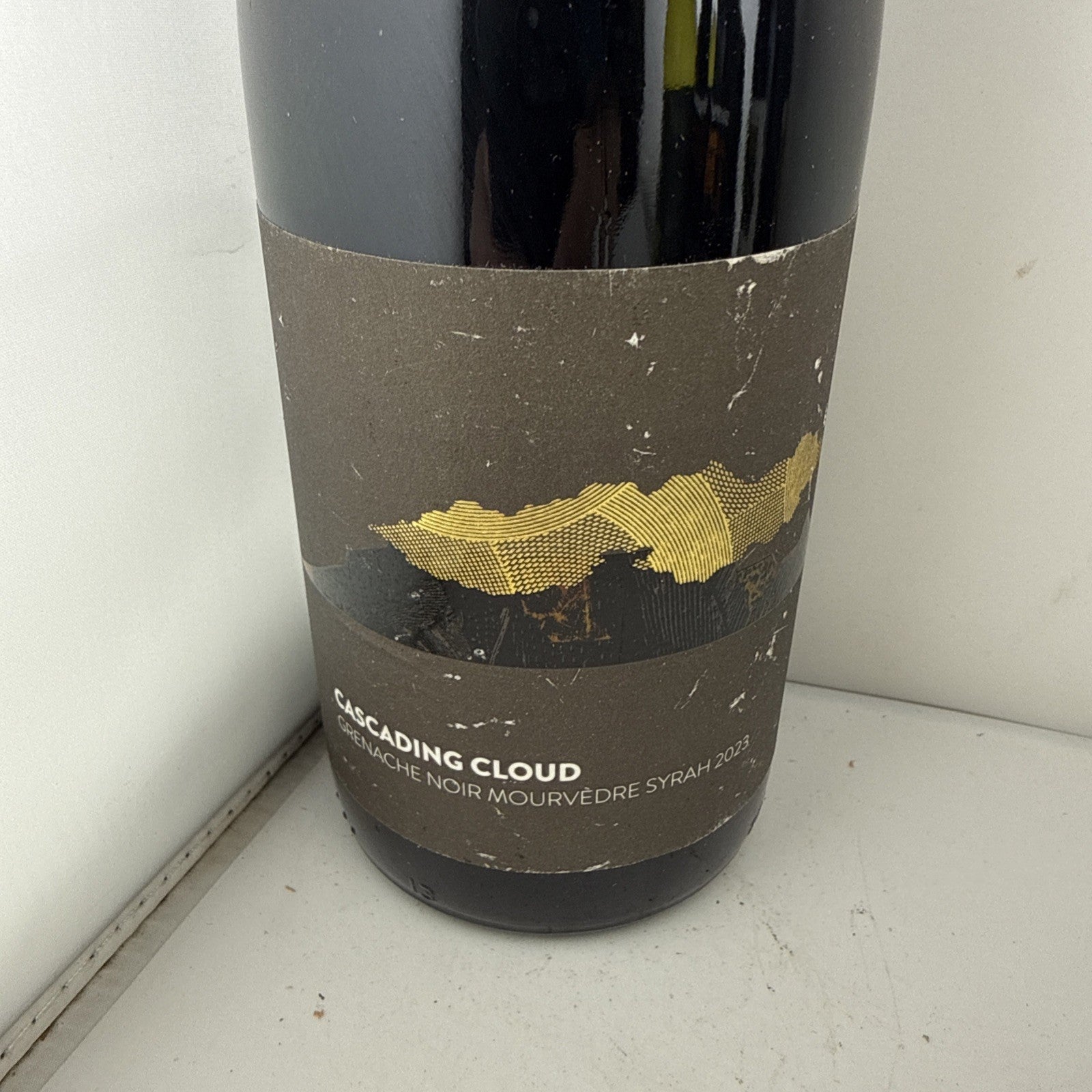 Cascading Cloud Grenache Mourvèdre Syrah 2023 Red Wine 75cl