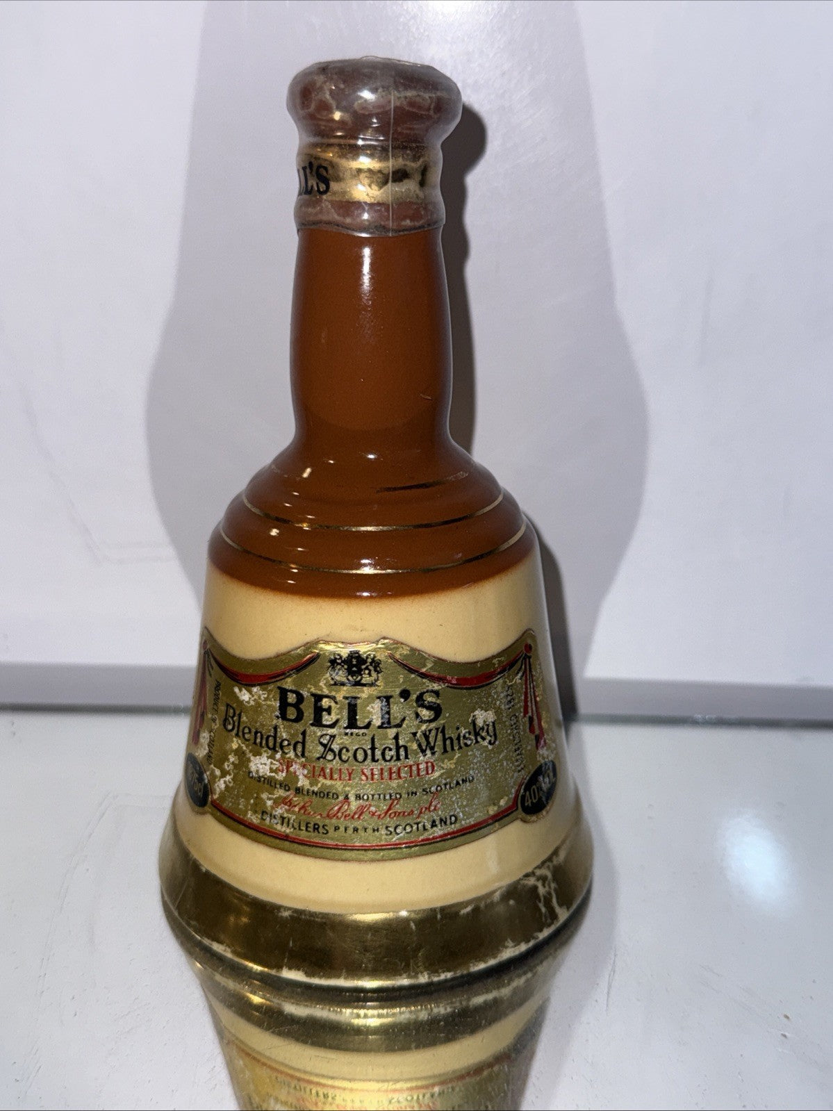 Bells Old Scotch Whisky Mini Decanter  40%abv 18.75 Cl 1980s