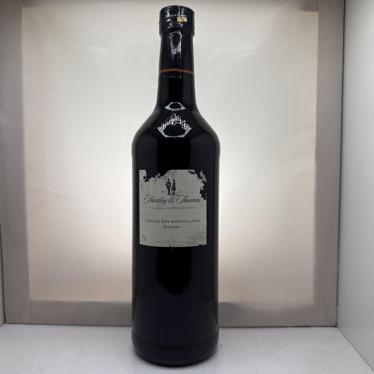 Hartley & Thomas Medium Dry Amontillado Sherry. Jerez Spain. 75cl 17%.