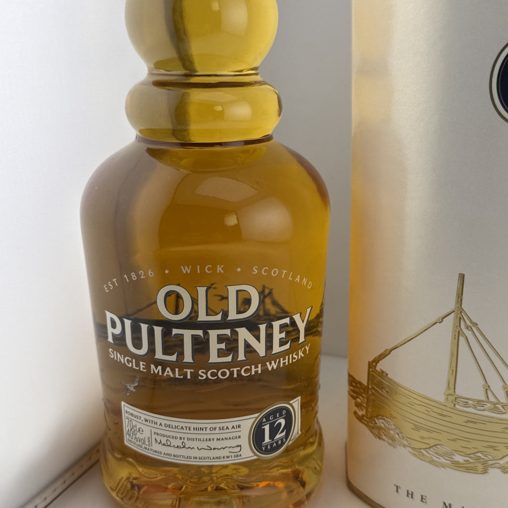 Old Pulteney 12 Year Old Single Malt Scotch Whisky 70cl + Tube