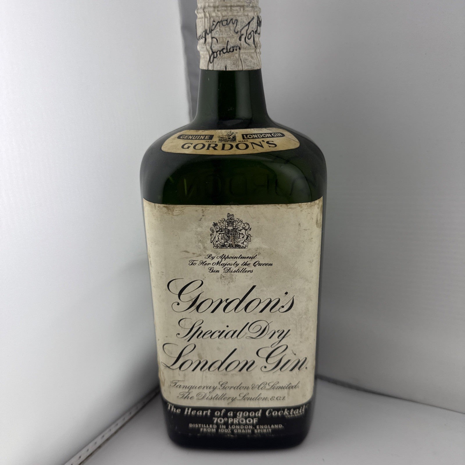 Gordon’s Special Dry London Gin – Vintage 70 Proof Bottling 1950s