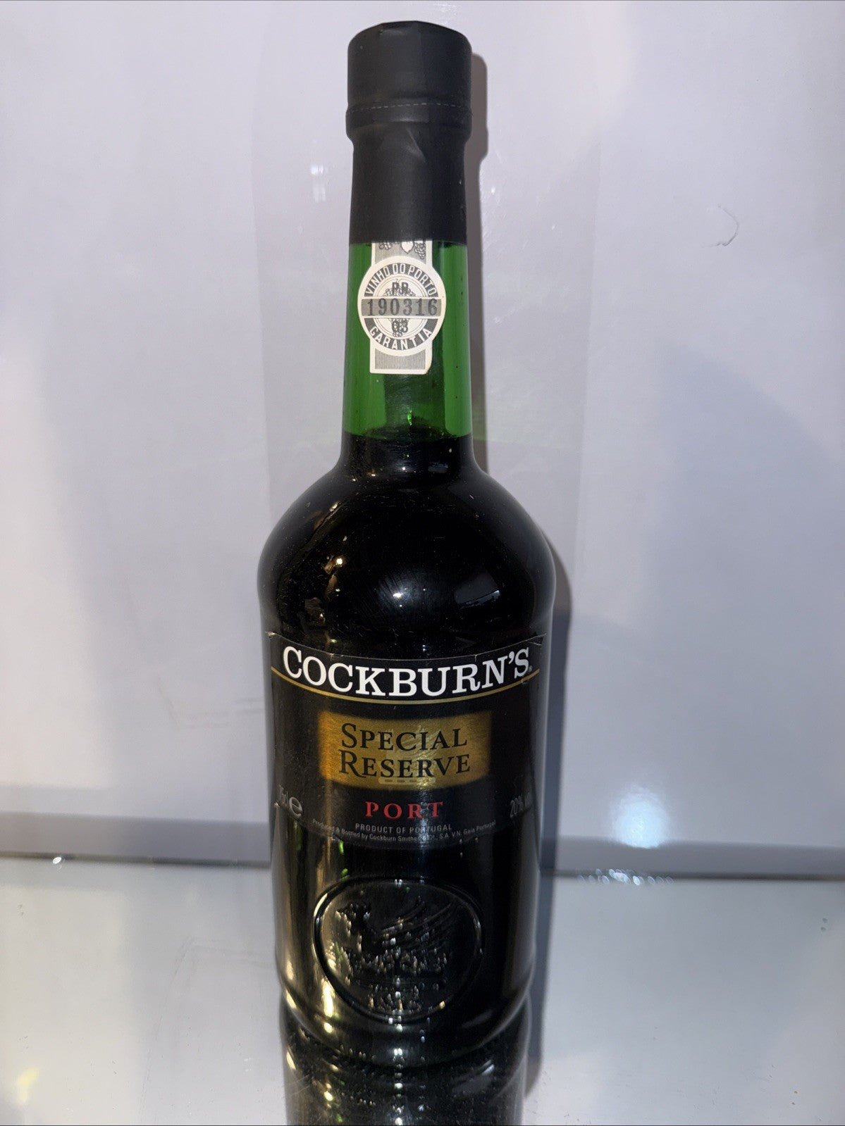 Cockburns Special reserve Port bottled 1990s vintage