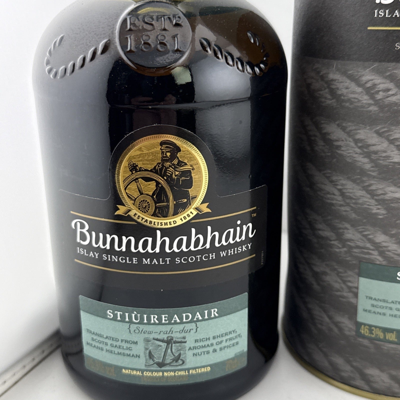 Bunnahabhain Stiuireadair Islay Single Malt 70cl 46.3% + Tube