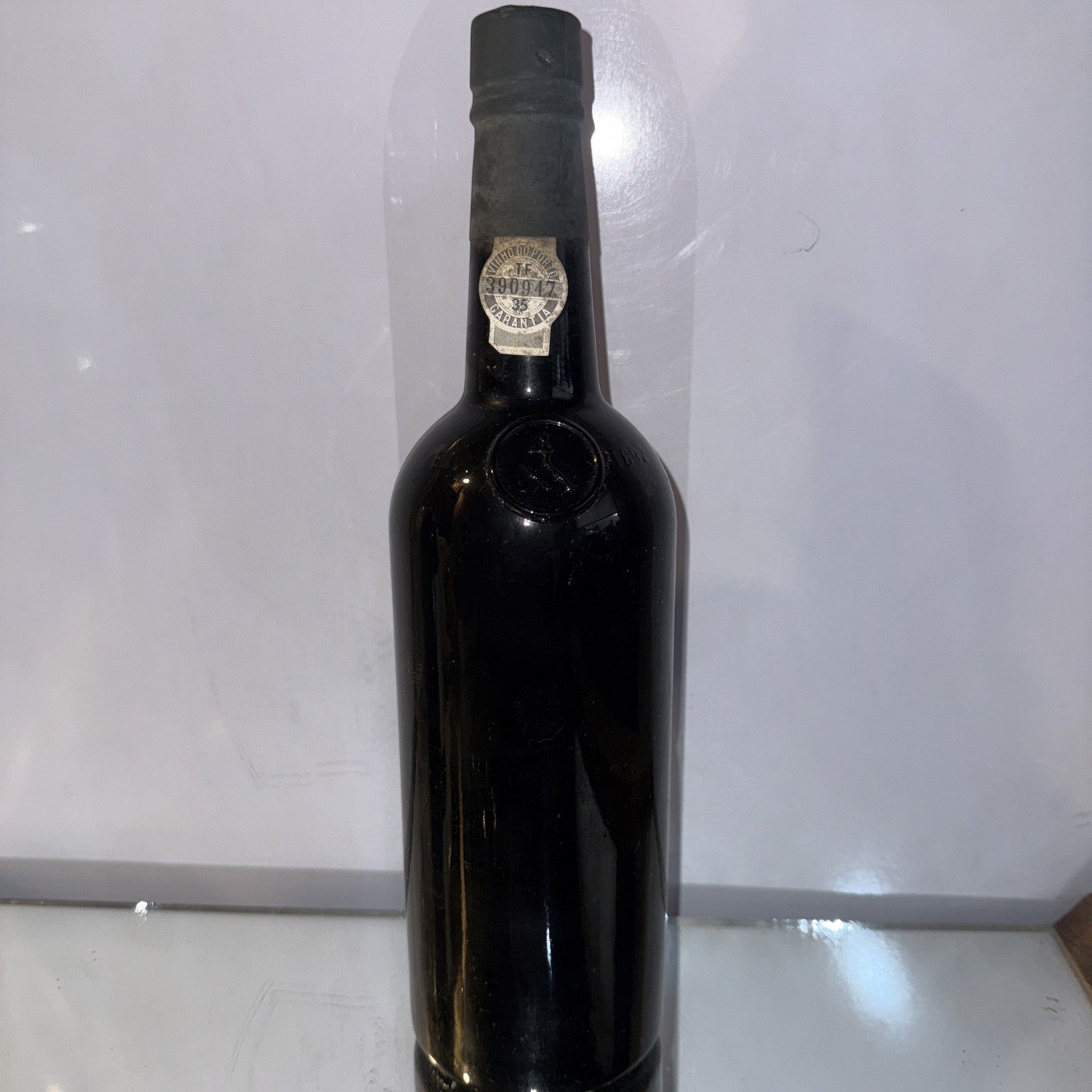 Taylor's 1983 Vintage Port No Label