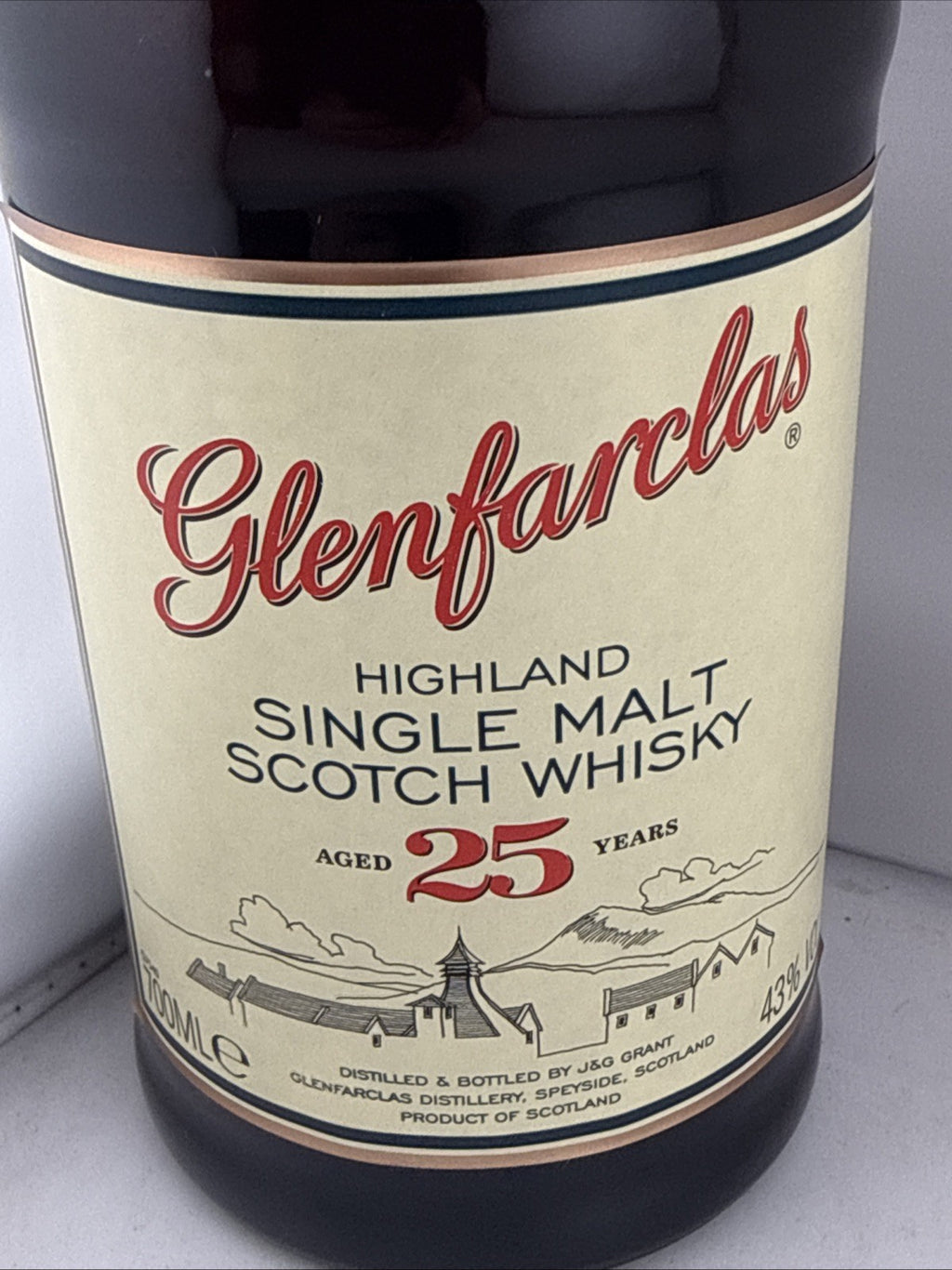 Glenfarclas 25 Year Old Highland Single Malt Scotch Whisky 70cl 43%