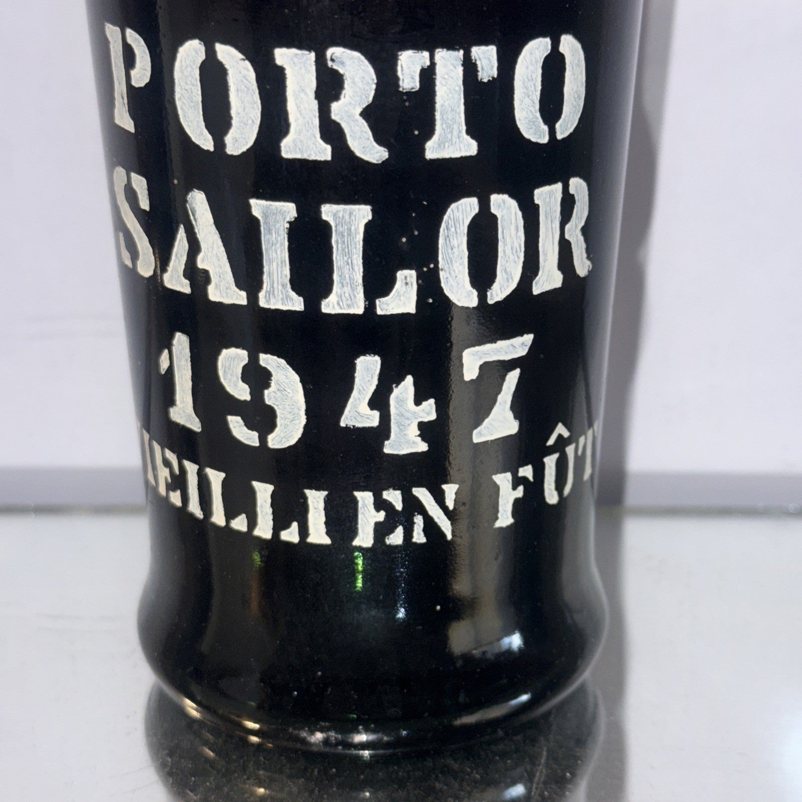 Porto Sailor 1947 – Colheita Port Bottles 1994 Perfect Condition..