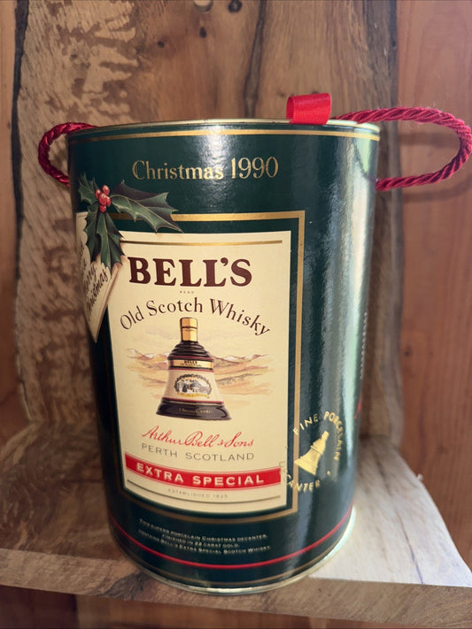 Bells Whisky Decanter christmas 1990 full boxed mint condition