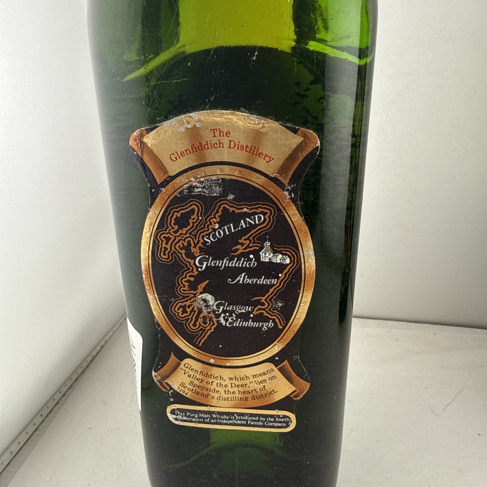 Glenfiddich Pure Malt Scotch Whisky 75cl 40% Old Bottling 1980s