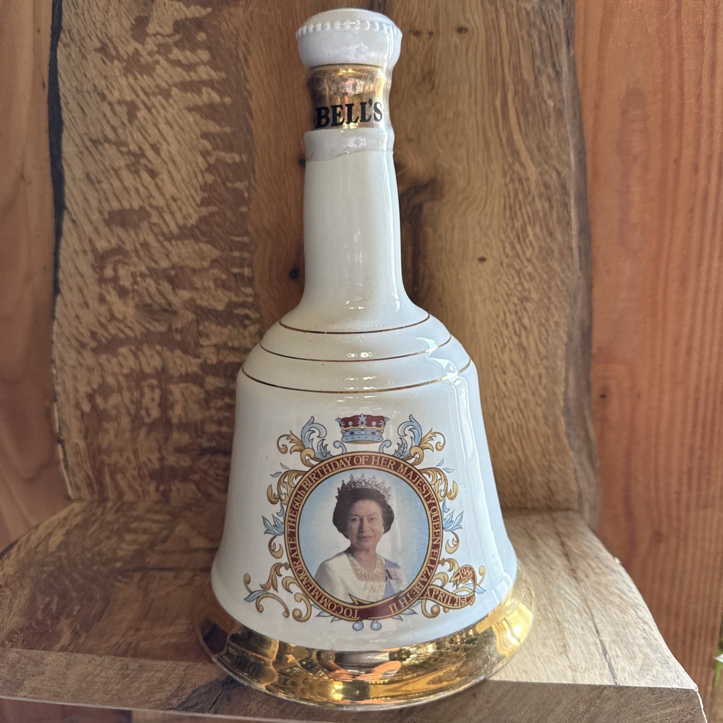 Bells Whisky Decanter Queens 60th Birthday 1986 vintage