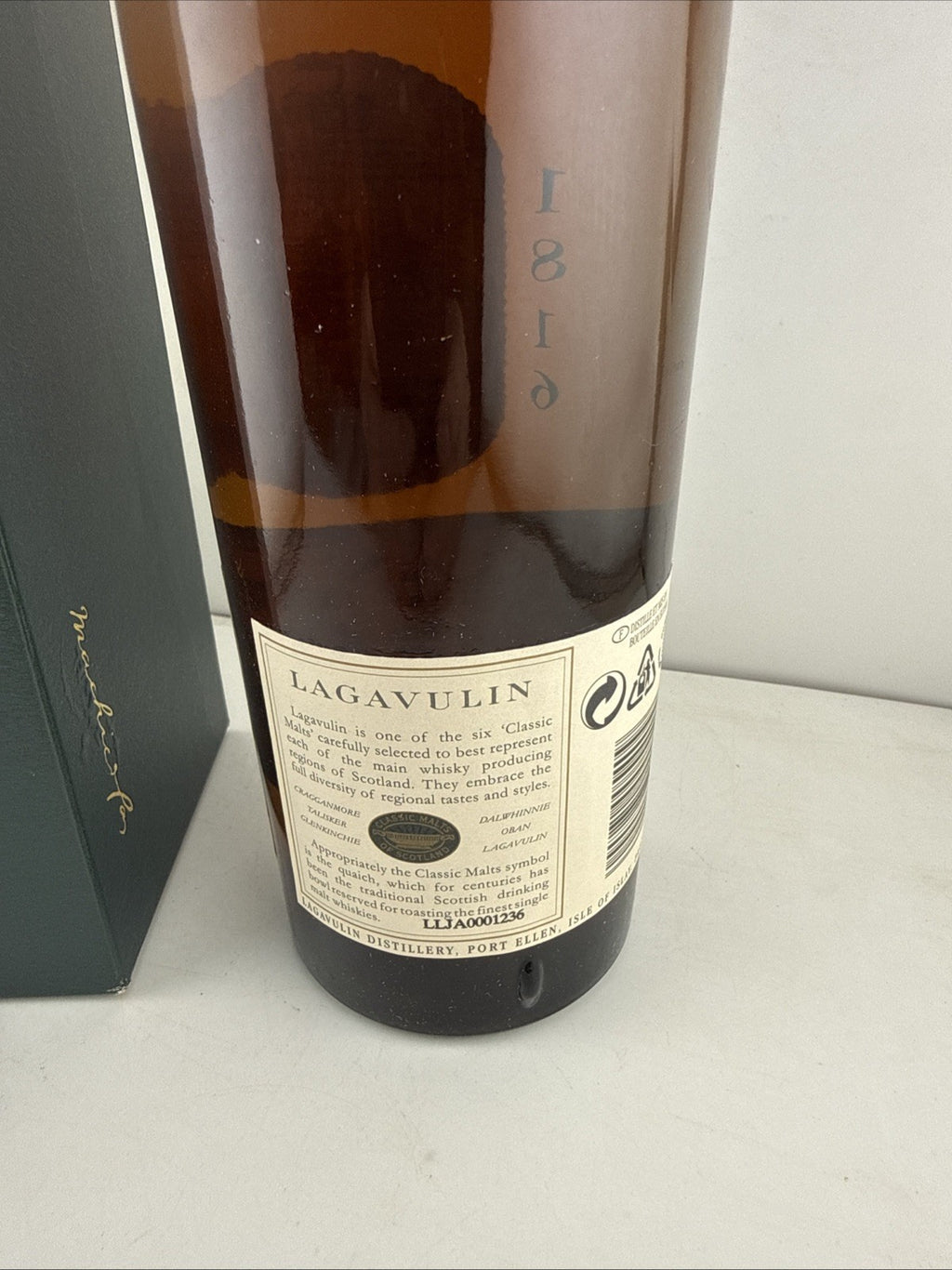 Lagavulin 16 Year Old White Horse 1990s Islay Whisky 70cl 43% Boxed