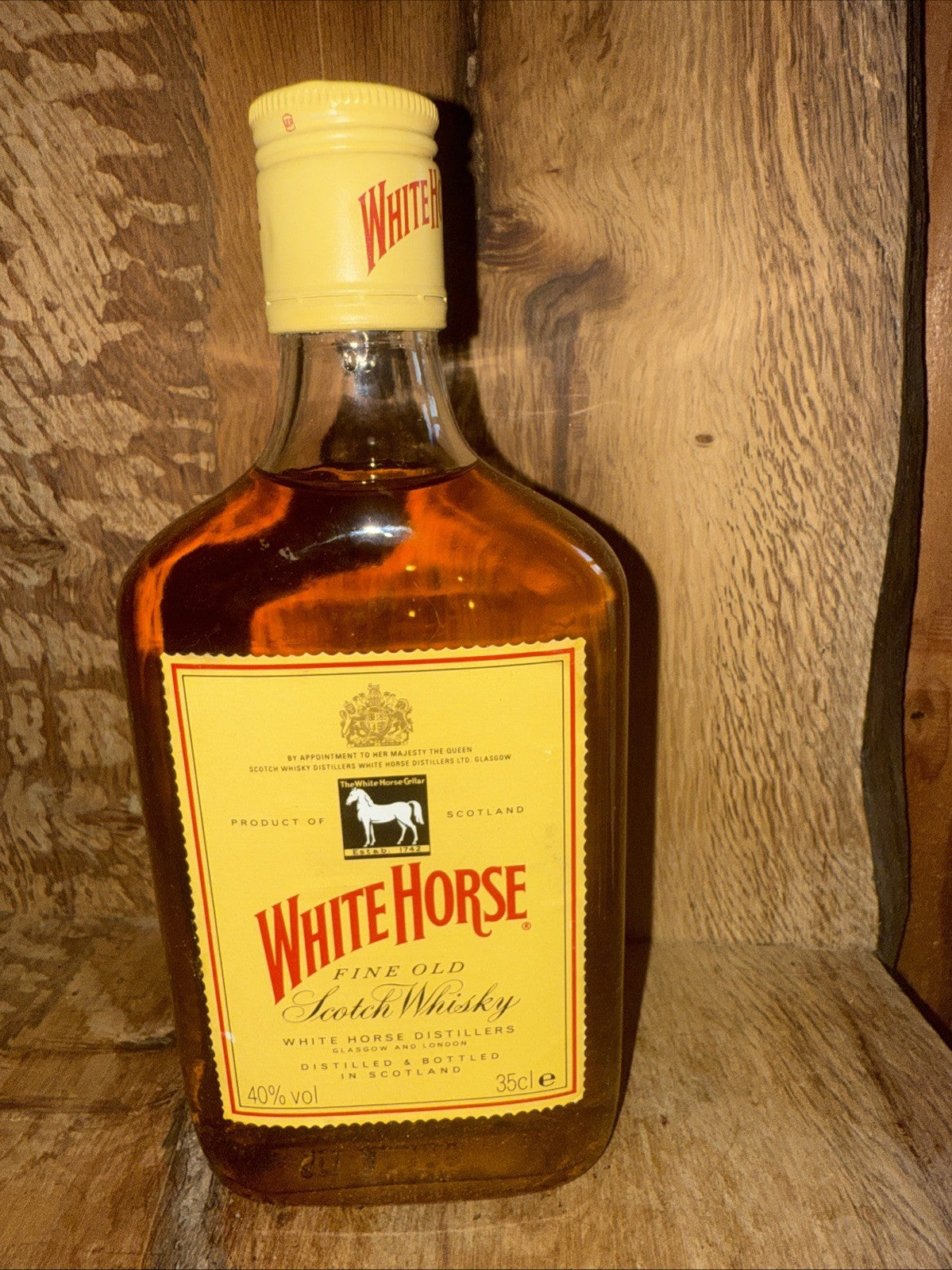 White Horse Fine Old Scotch Whisky 35cl 1980s