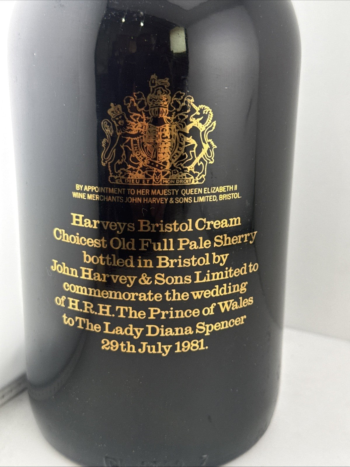 Harvey's Bristol Cream Sherry 1.5l 1981 Charles And Diana Wedding vintage